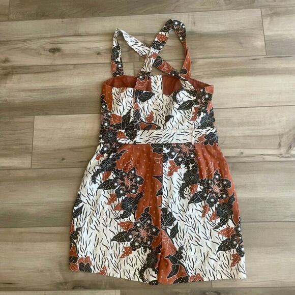 HOUSE OF HARLOW 1960 SHORTS BELTED ROMPER Sz 6 BOHO CHIC AESTHETIC TRENDY BEACHY - Picture 14 of 16